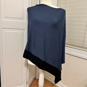 Asymmetrical Navy & Black color block poncho